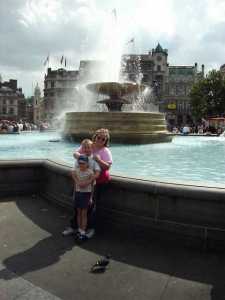Family by the fountain
